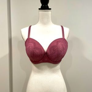 Victoria’s Secret Dream Angels Lightly Lined Demi